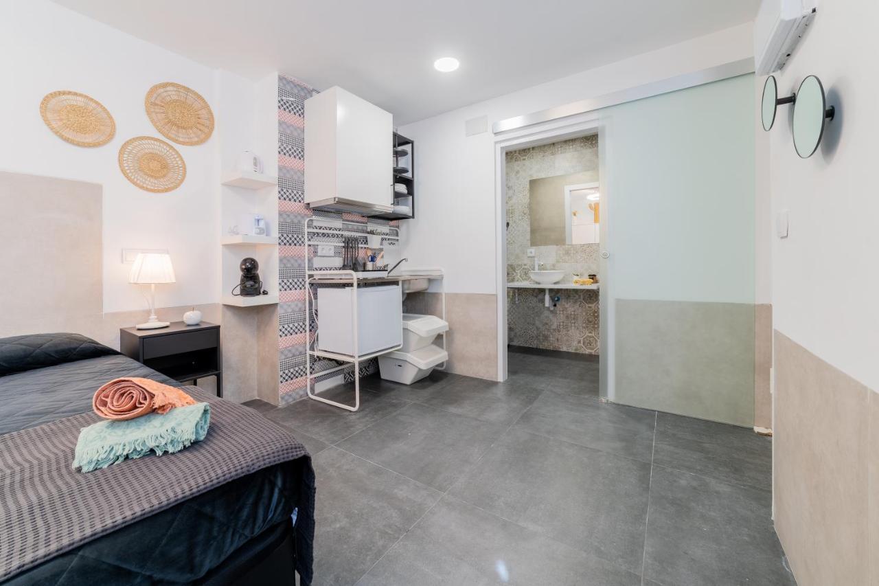 Aptuvalencia-F&B Sol Sl Экстерьер фото
