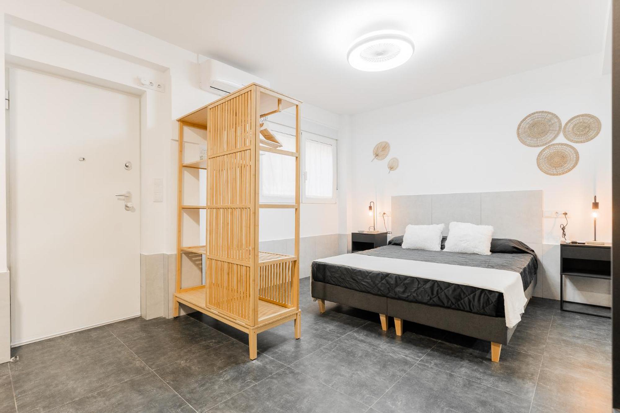 Aptuvalencia-F&B Sol Sl Экстерьер фото