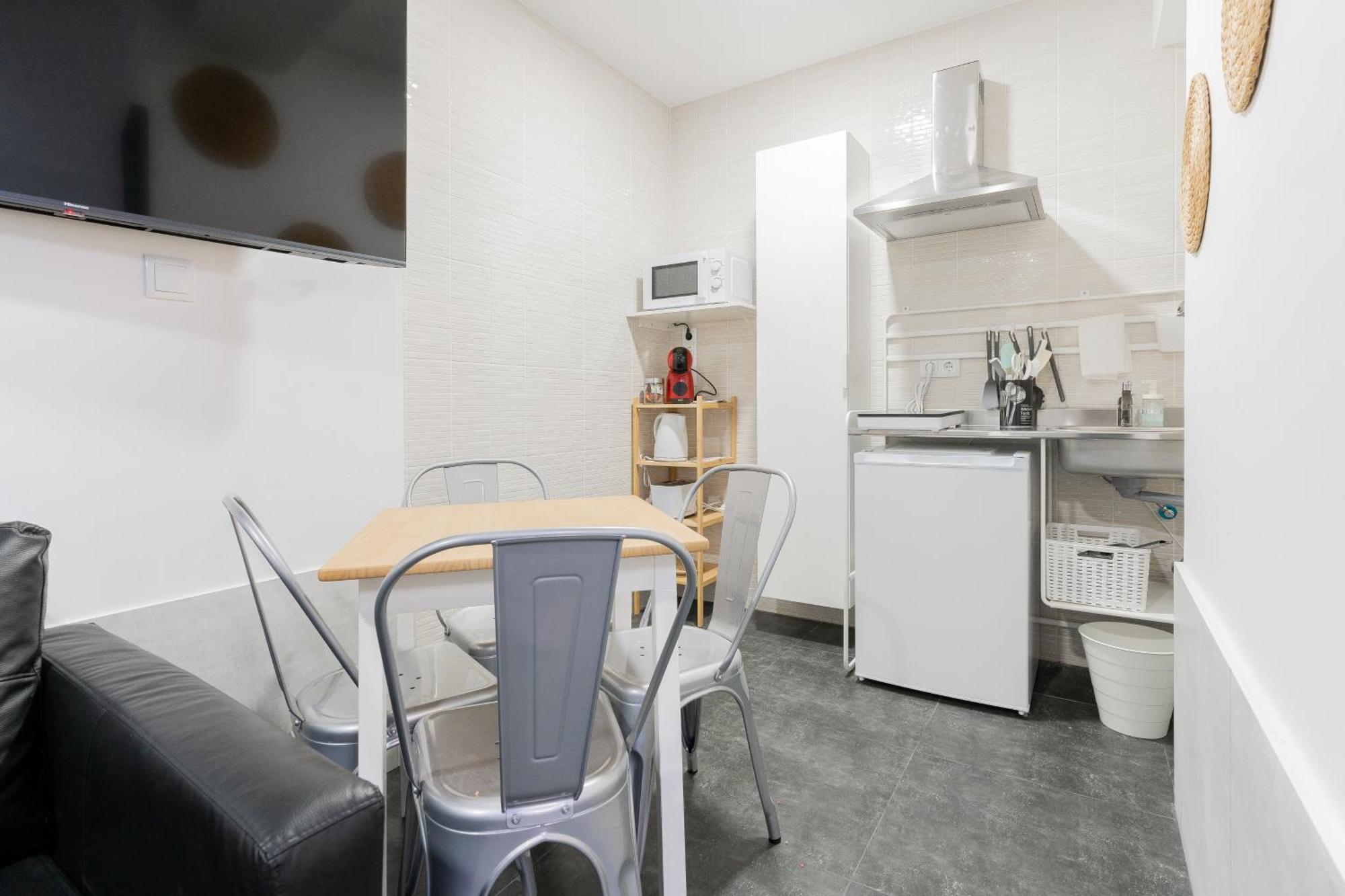 Aptuvalencia-F&B Sol Sl Экстерьер фото